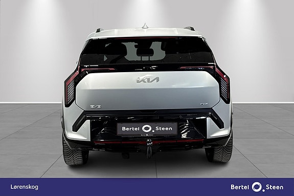 Kia EV3 4 of 30
