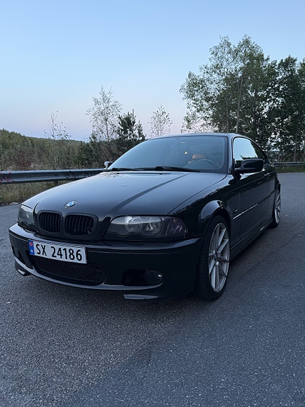BMW 330Ci 3 of 23