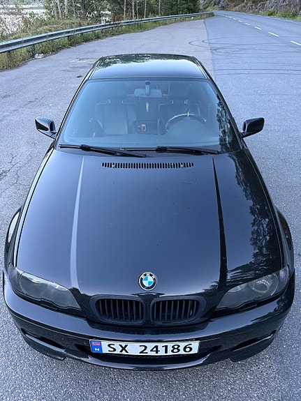 BMW 330Ci 2 of 23