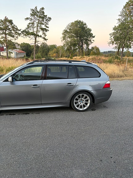BMW 520d 3 of 11