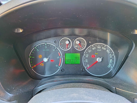 Ford Transit Connect 4 of 15