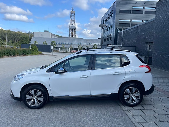 Peugeot 2008 2 of 25