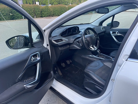 Peugeot 2008 7 of 25