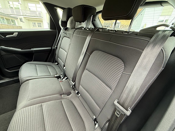 Ford Kuga 25 of 29