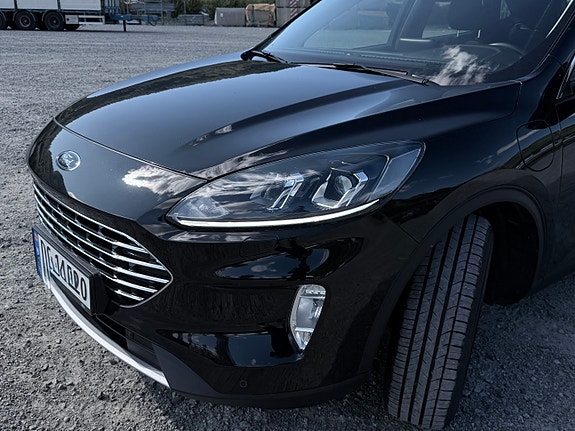 Ford Kuga 2 of 29