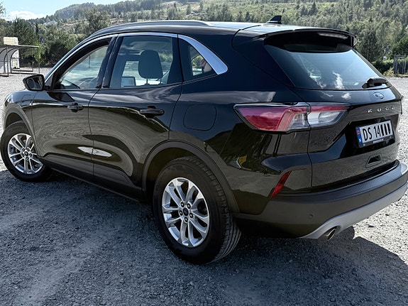 Ford Kuga 7 of 29