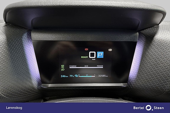 Citroen E-C4 X 18 of 25