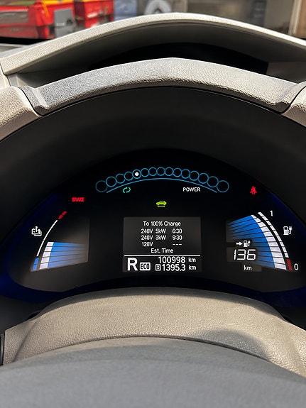 Nissan Leaf 9 of 9
