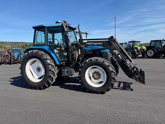 New Holland TS 115 19 of 30