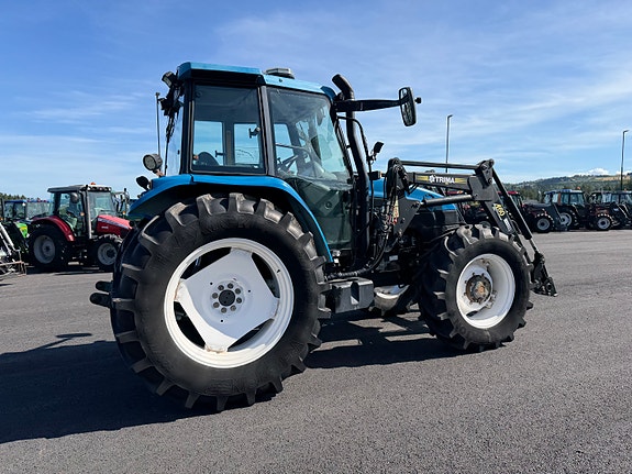 New Holland TS 115 18 of 30