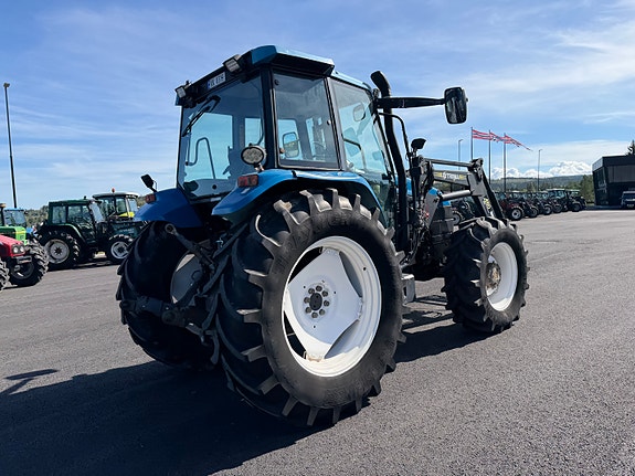 New Holland TS 115 17 of 30