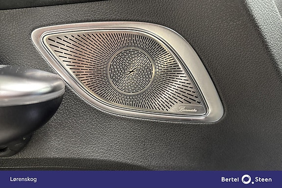 Mercedes-Benz EQE43 13 of 30