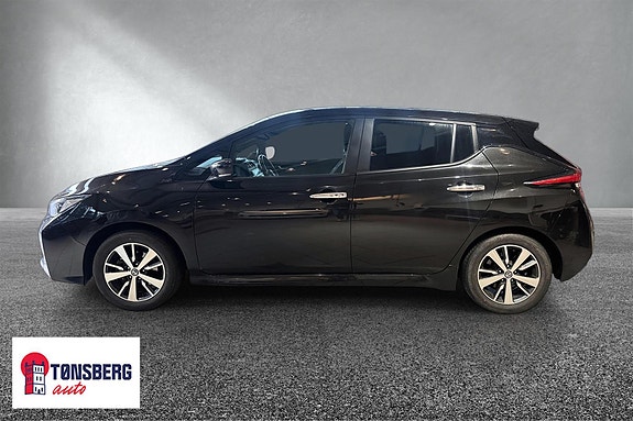Nissan Leaf 8 of 16