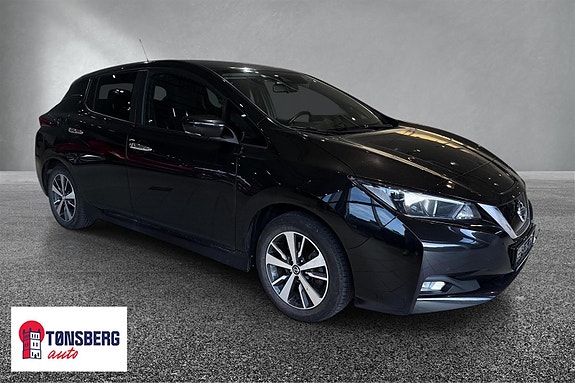 Nissan Leaf 3 of 16