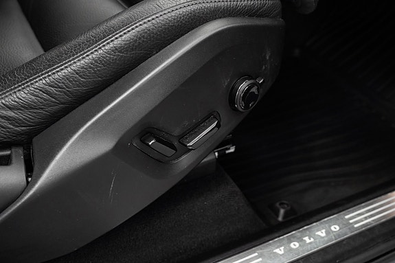 Volvo XC90 29 of 30