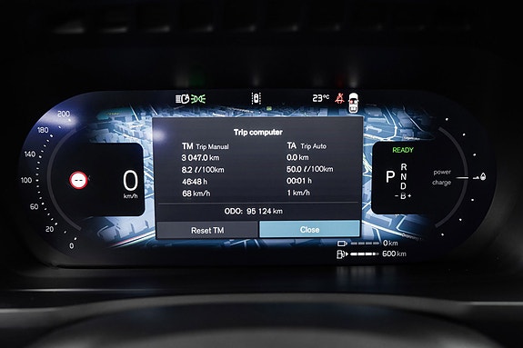 Volvo XC90 19 of 30