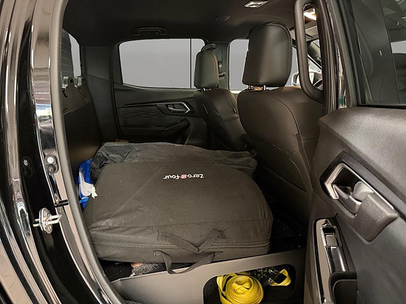 Isuzu D-max 28 of 30