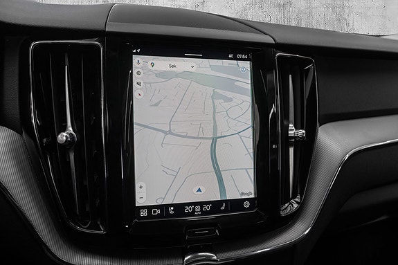 Volvo XC60 18 of 30