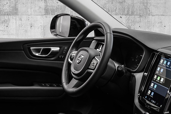 Volvo XC60 28 of 30