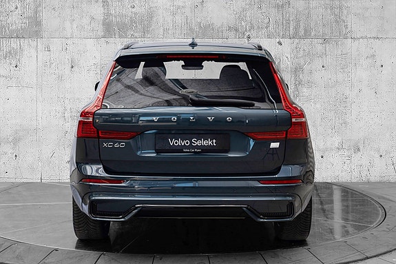 Volvo XC60 7 of 30
