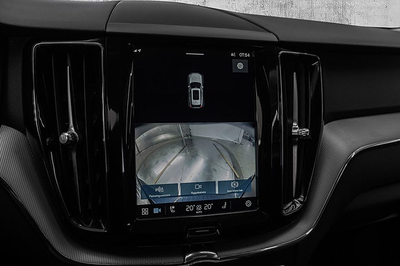 Volvo XC60 19 of 30