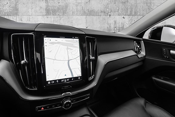 Volvo XC60 17 of 30