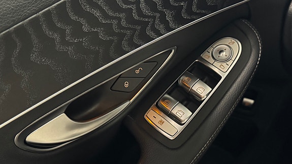 Mercedes-Benz C220 d 16 of 30
