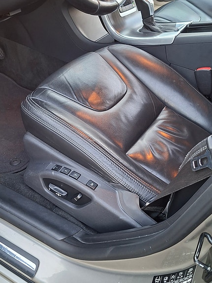 Volvo V60 10 of 27