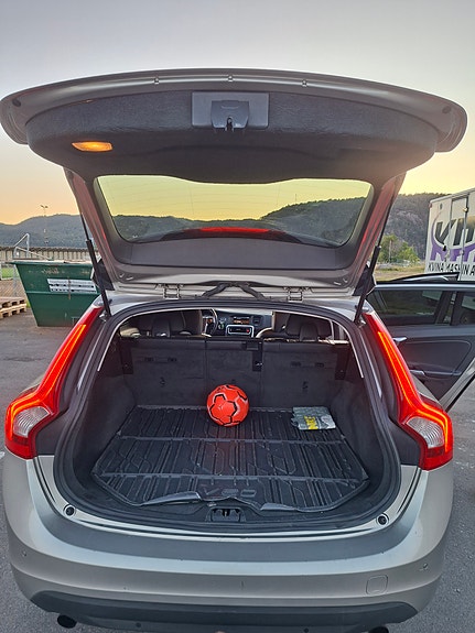Volvo V60 15 of 27