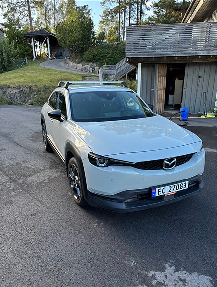 Mazda MX-30 2 of 12