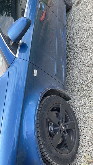 Audi A4 5 of 6