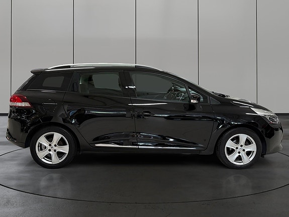 Renault Clio 6 of 30