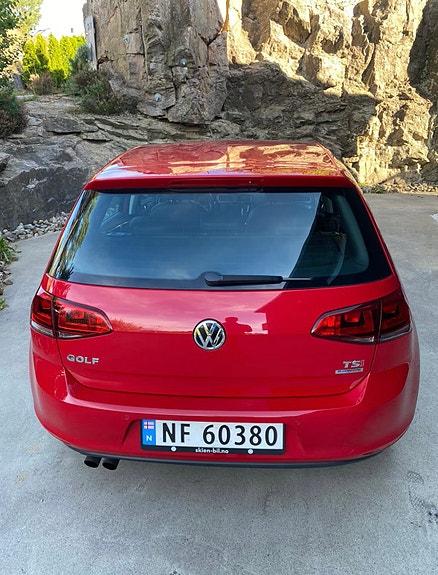 Volkswagen Golf VII 8 of 10