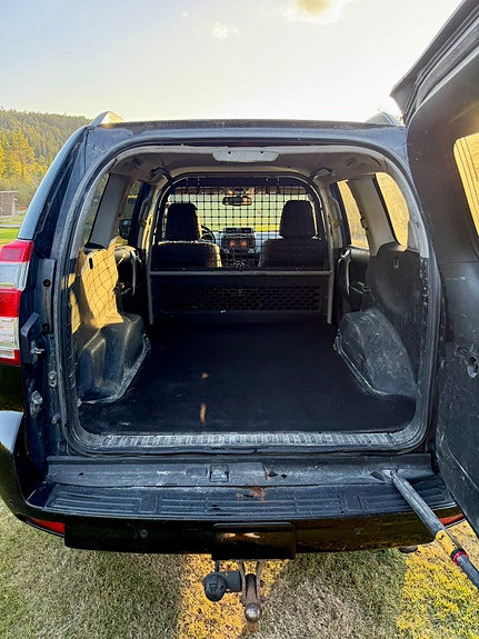 Toyota Land Cruiser 20 of 30