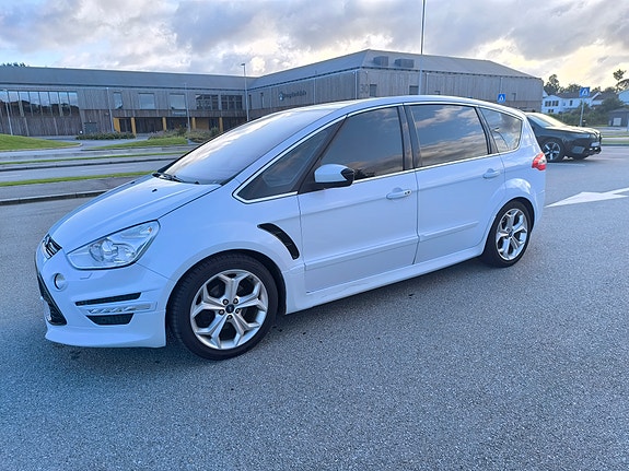 Ford S-MAX 6 of 15