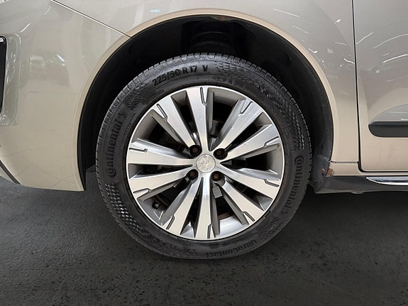 Peugeot 3008 9 of 30
