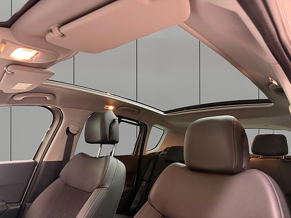 Peugeot 3008 13 of 30