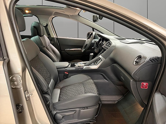 Peugeot 3008 29 of 30