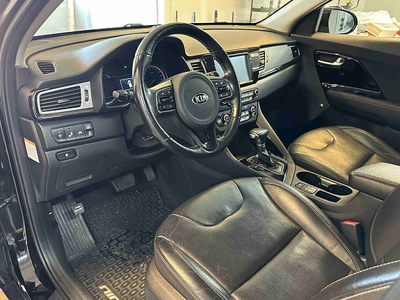 Kia Niro 9 of 27
