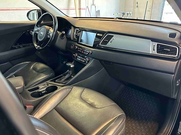 Kia Niro 11 of 27