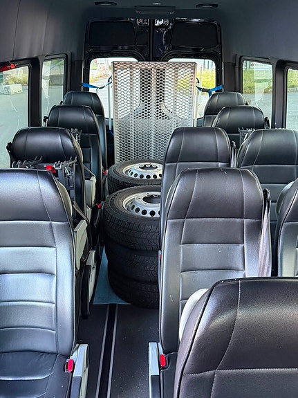 Mercedes-Benz Sprinter 516 19 of 30