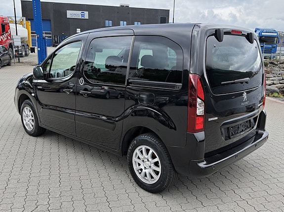 Peugeot Partner 4 of 11