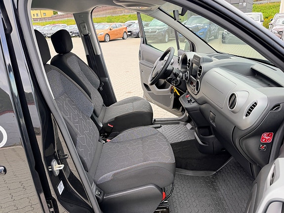 Peugeot Partner 8 of 11