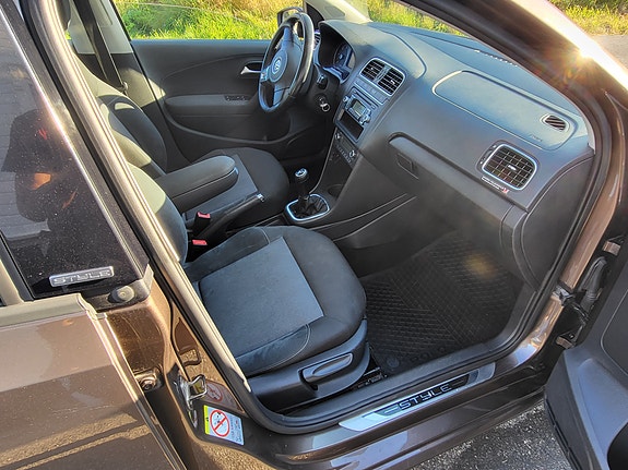Volkswagen Polo 10 of 12