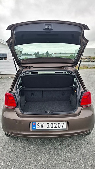 Volkswagen Polo 15 of 19
