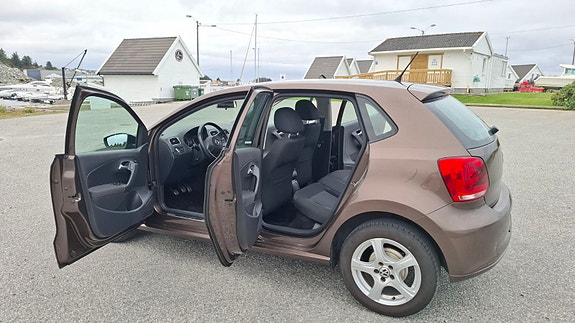 Volkswagen Polo 17 of 19