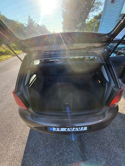 Volkswagen Polo 3 of 12