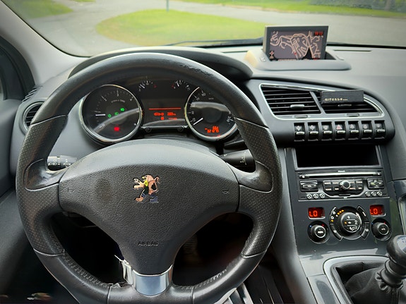 Peugeot 3008 10 of 20
