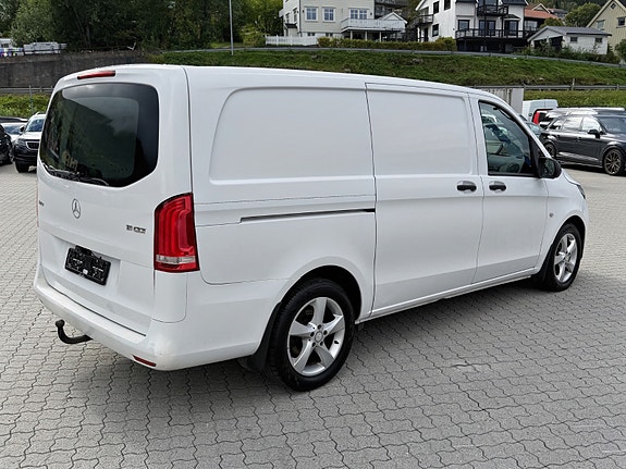 Mercedes-Benz Vito 111 3 of 10