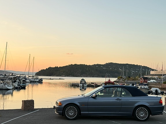 BMW 320Ci 2 of 30